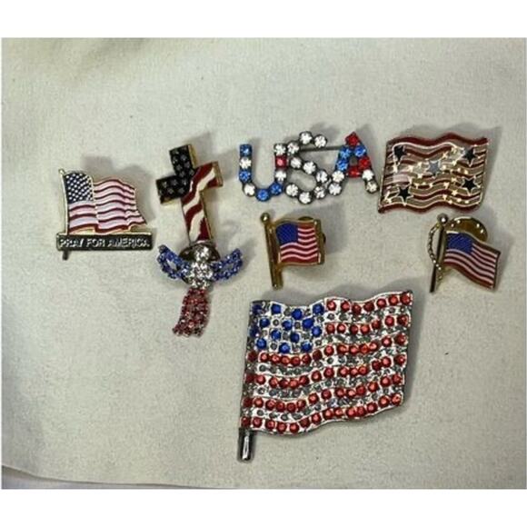 Vintage Patriotic American Flag Brooch Pin Lot 7 Piece USA Flag, Eagle, Cross - Picture 1 of 2